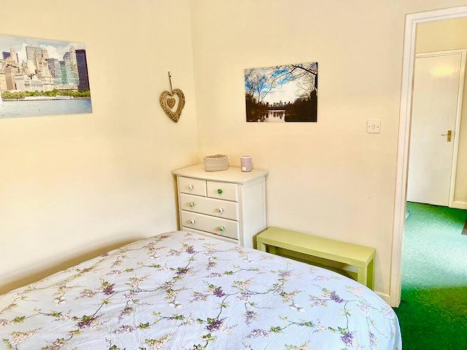 Cosy 2 Bed Cottage Next To Fota Wildlife Park Cork Dış mekan fotoğraf